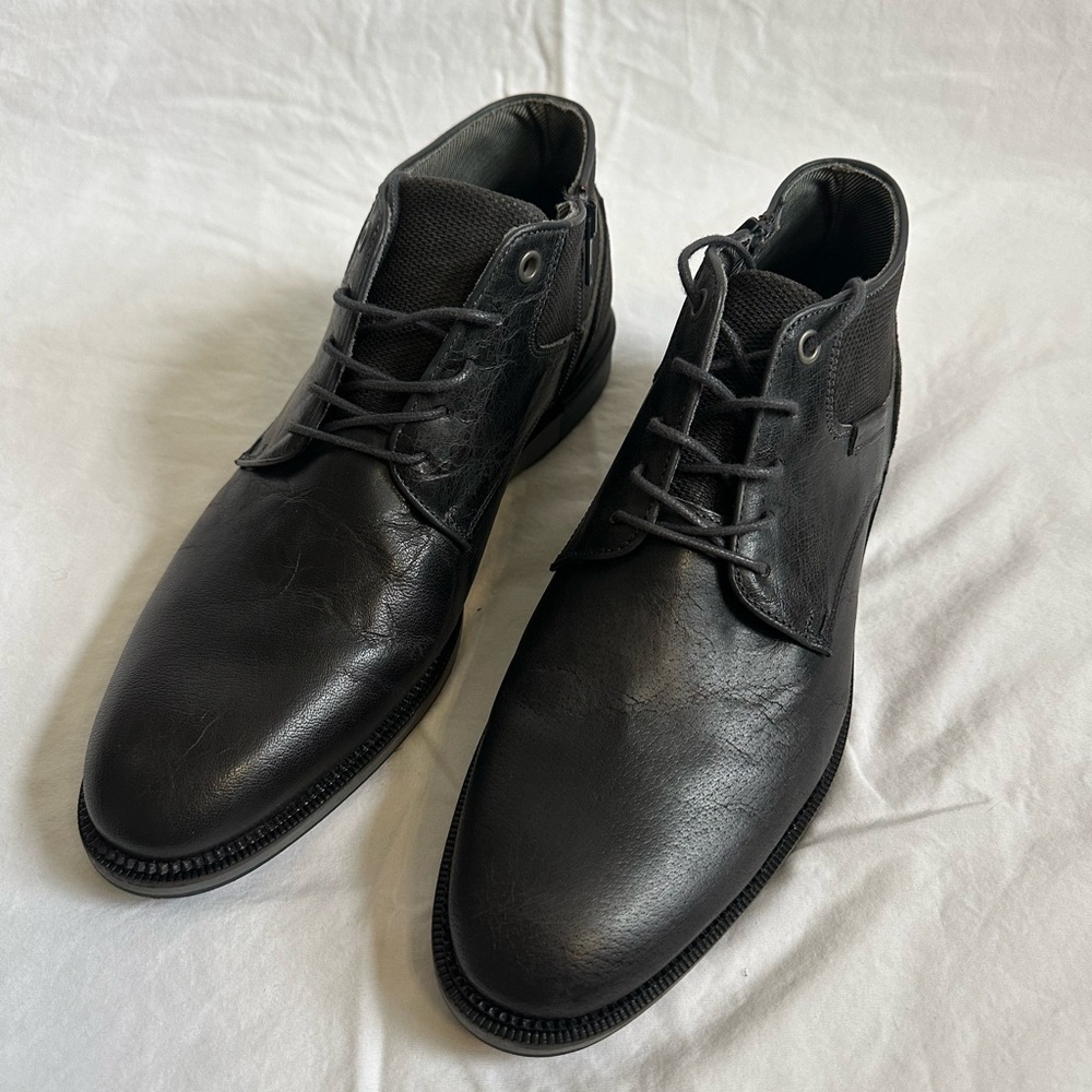 Steve Madden Current Dark Grey Leather Men's 9 Casual dress boots footwear shoes